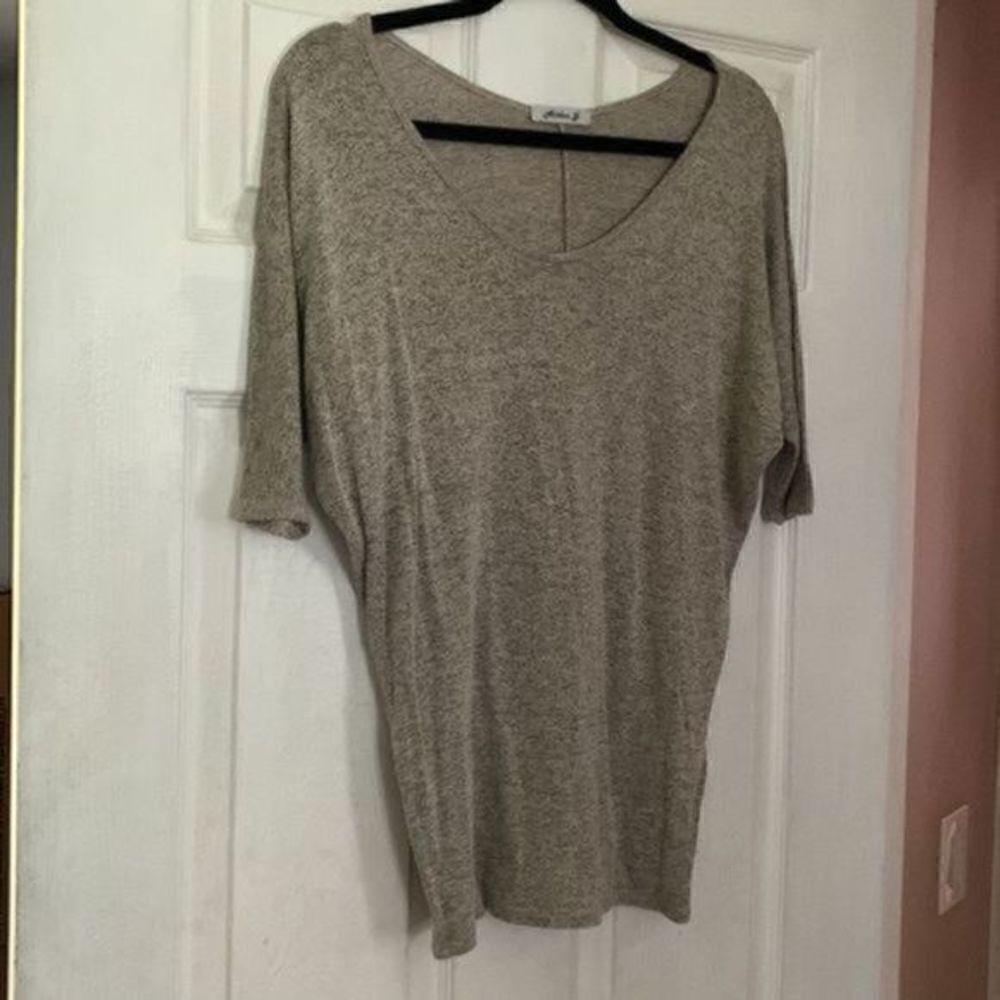 Aiden Y tan short sleeve oversized short sleeve shirt size medium - Picture 6 of 10